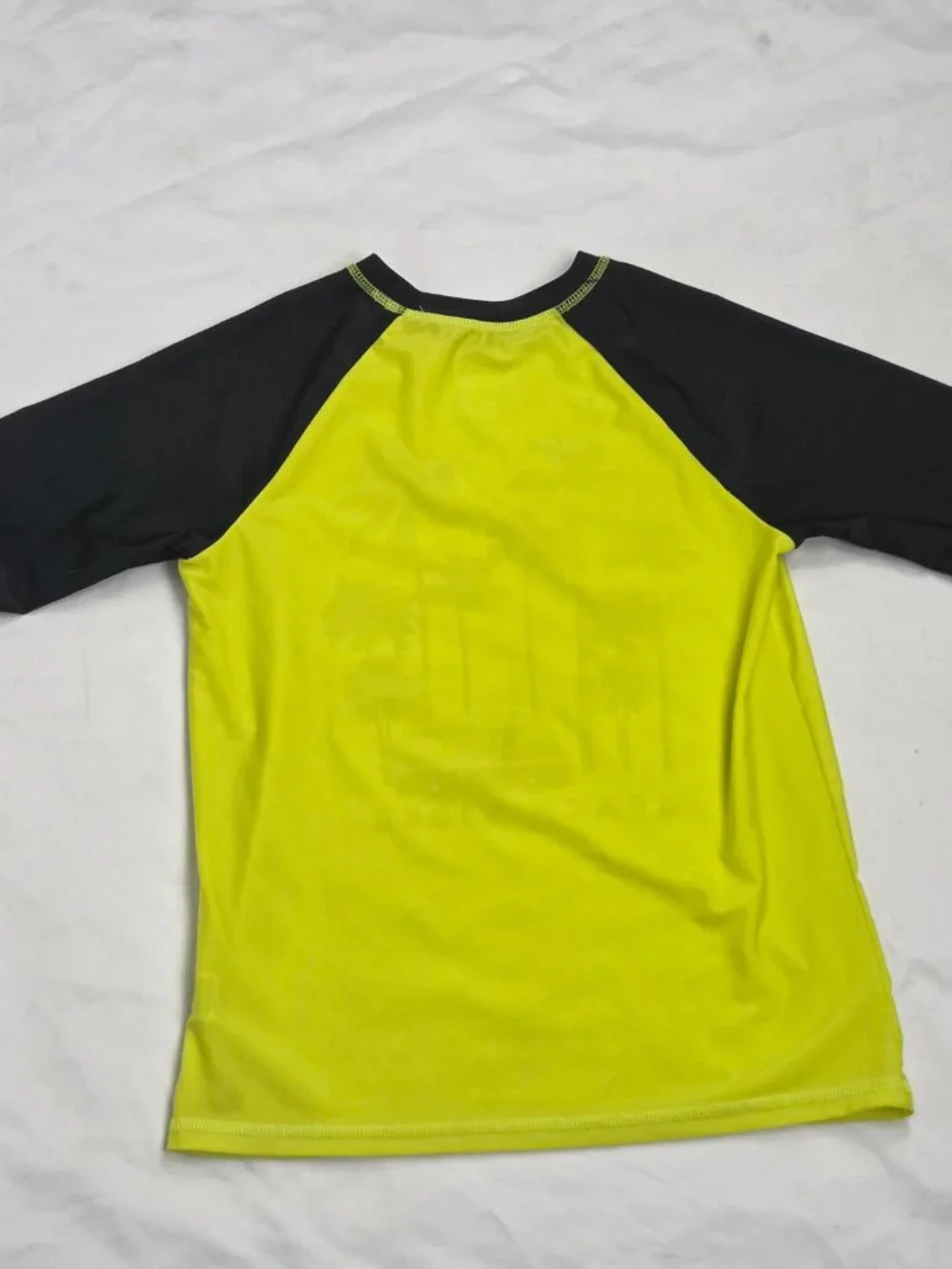 Wonder Nation boys' rash guard size XL